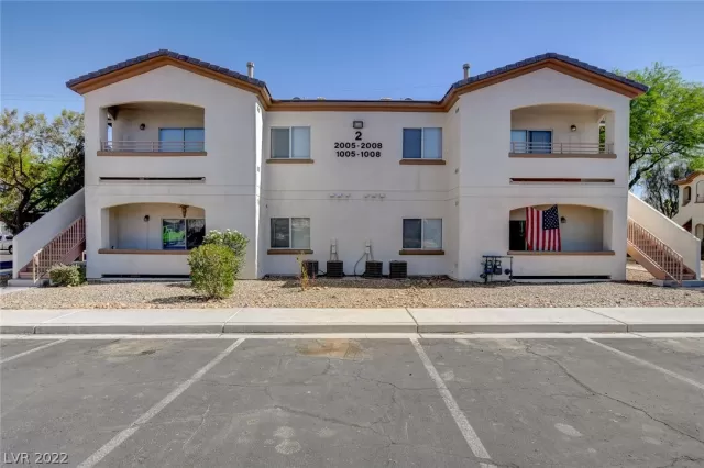 MLS: 2408197 Condo For Sale