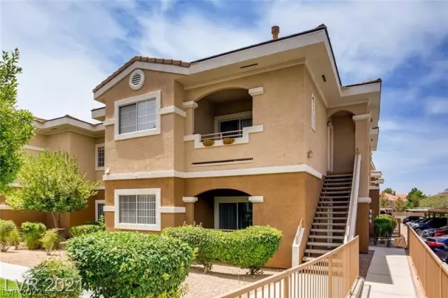 MLS: 2408234 Condo For Sale