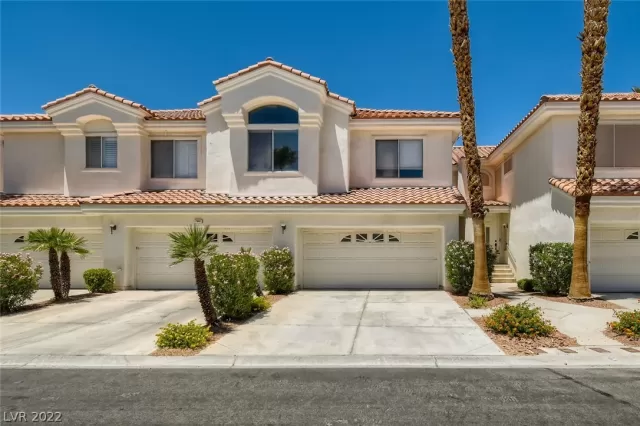 MLS: 2408245 Condo For Sale