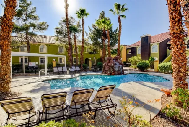 MLS: 2408309 Condo For Sale