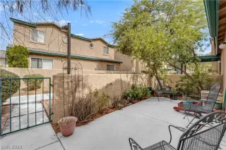 Photo #2: 2408343 Listing