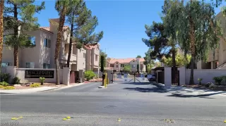 Photo #1: 2408351 Listing