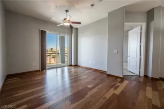 Photo #1: 2408394 Listing