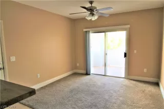 Photo #4: 2408396 Listing 