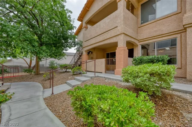 MLS: 2408571 Condo For Sale