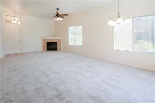 Photo #2: 2408572 Listing