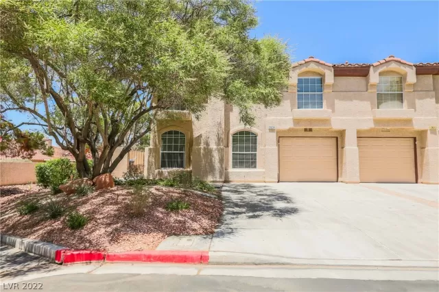 MLS: 2408589 Condo For Sale