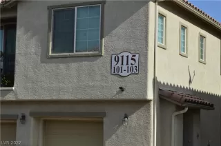 Photo #2: 2408644 Listing