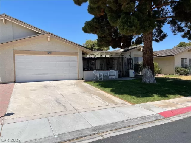 MLS: 2408733 Condo For Sale