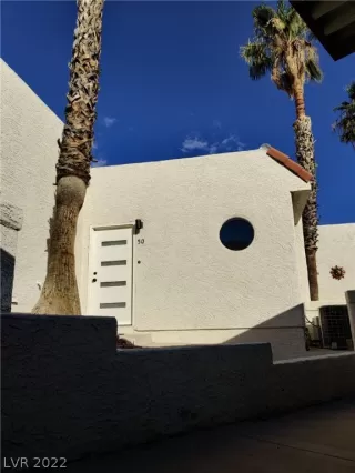 Photo #1: 2408750 Listing