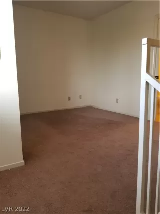 Photo #2: 2408863 Listing 