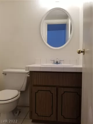 Photo #4: 2408863 Listing 