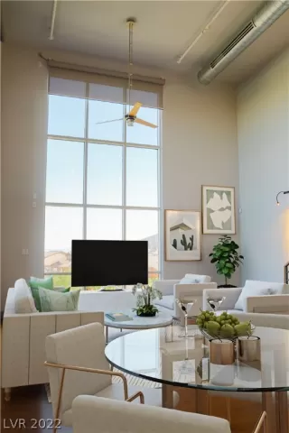 Photo #6: 2408940 Listing 