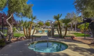 Photo #1: 2408967 Listing 
