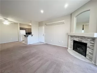 Photo #3: 2408994 Listing 