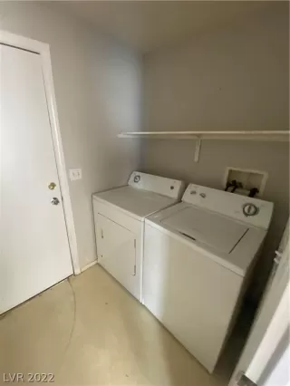 Photo #5: 2409032 Listing 