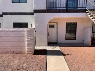 Photo #1: 2409056 Listing