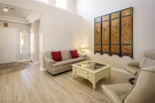 Photo #3: 2409143 Listing 