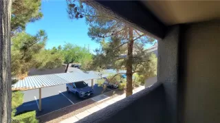 Photo #5: 2409156 Listing