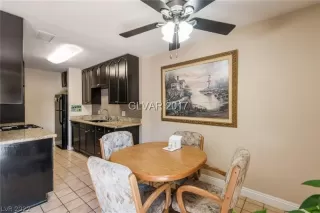 Photo #5: 2409200 Listing 