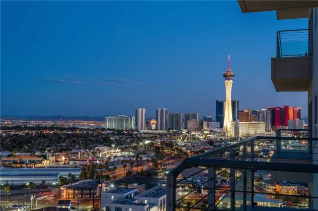 MLS: 2409253 Condo For Sale