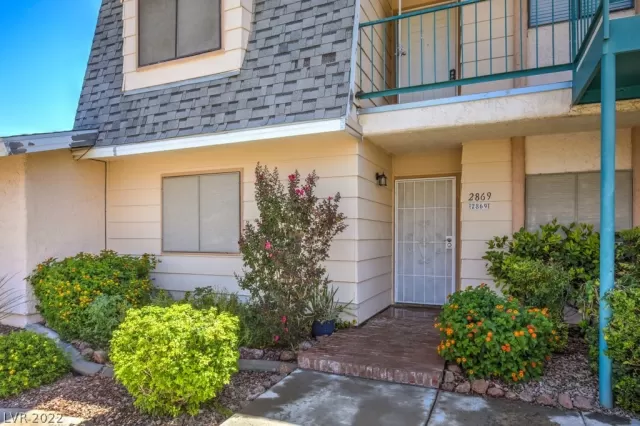 MLS: 2409327 Condo For Sale