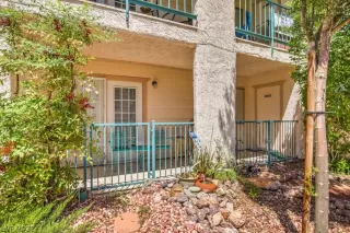 Photo #1: 2409327 Listing