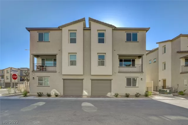 MLS: 2409345 Condo For Sale