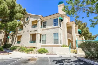 Photo #2: 2409350 Listing 