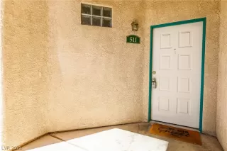 Photo #4: 2409350 Listing 