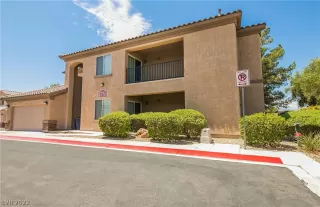 Photo #1: 2409450 Listing 