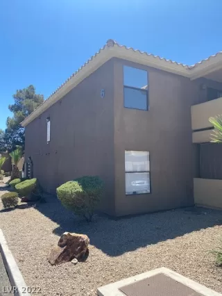 Photo #1: 2409480 Listing