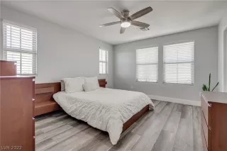 Photo #4: 2409527 Listing 