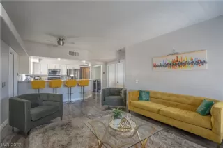 Photo #1: 2409622 Listing