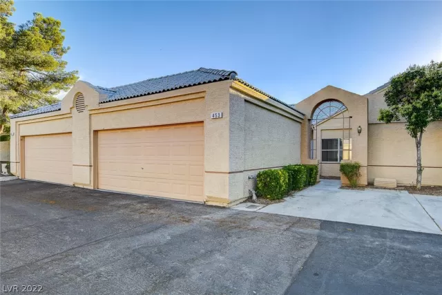 MLS: 2409692 Condo For Sale