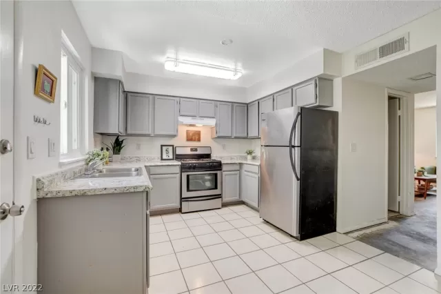 MLS: 2409791 Condo For Sale