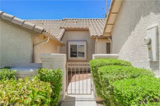 Photo #1: 2409801 Listing