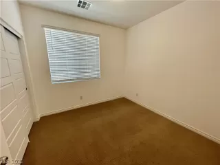 Photo #6: 2409898 Listing 
