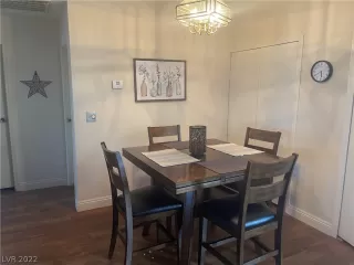 Photo #2: 2409954 Listing