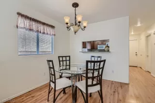 Photo #2: 2409961 Listing