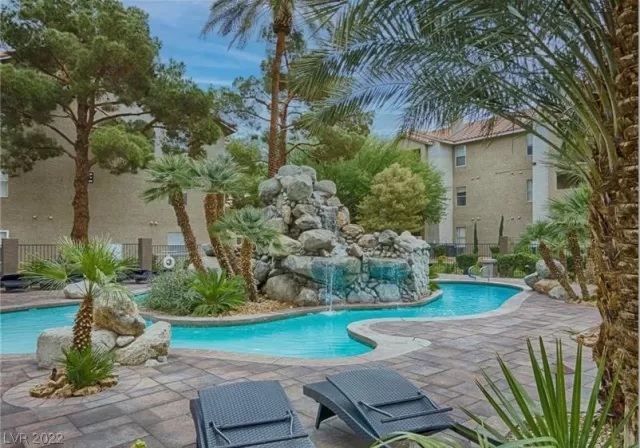 MLS: 2409986 Condo For Sale