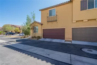 Photo #2: 2410002 Listing