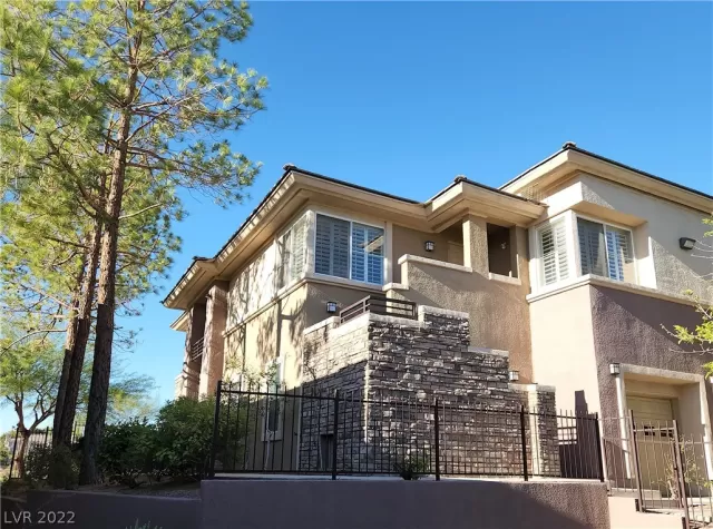 MLS: 2410019 Condo For Sale