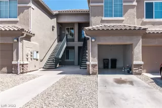 Photo #1: 2410099 Listing 