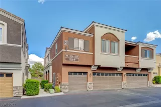 Photo #5: 2410116 Listing 