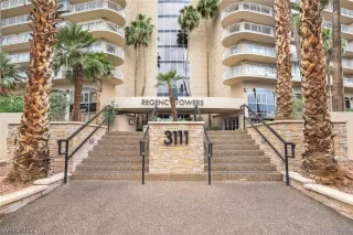 Photo #1: 2410360 Listing 