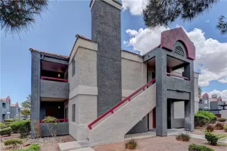 Photo #1: 2410547 Listing 