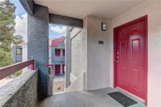 Photo #2: 2410547 Listing 