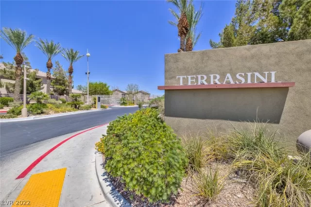 MLS: 2410550 Condo For Sale