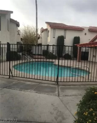 Photo #1: 2410624 Listing